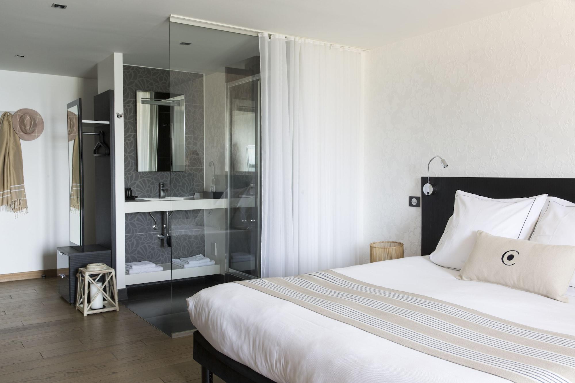 Castel Beau Site Hotel Перос-Гирек Екстериор снимка