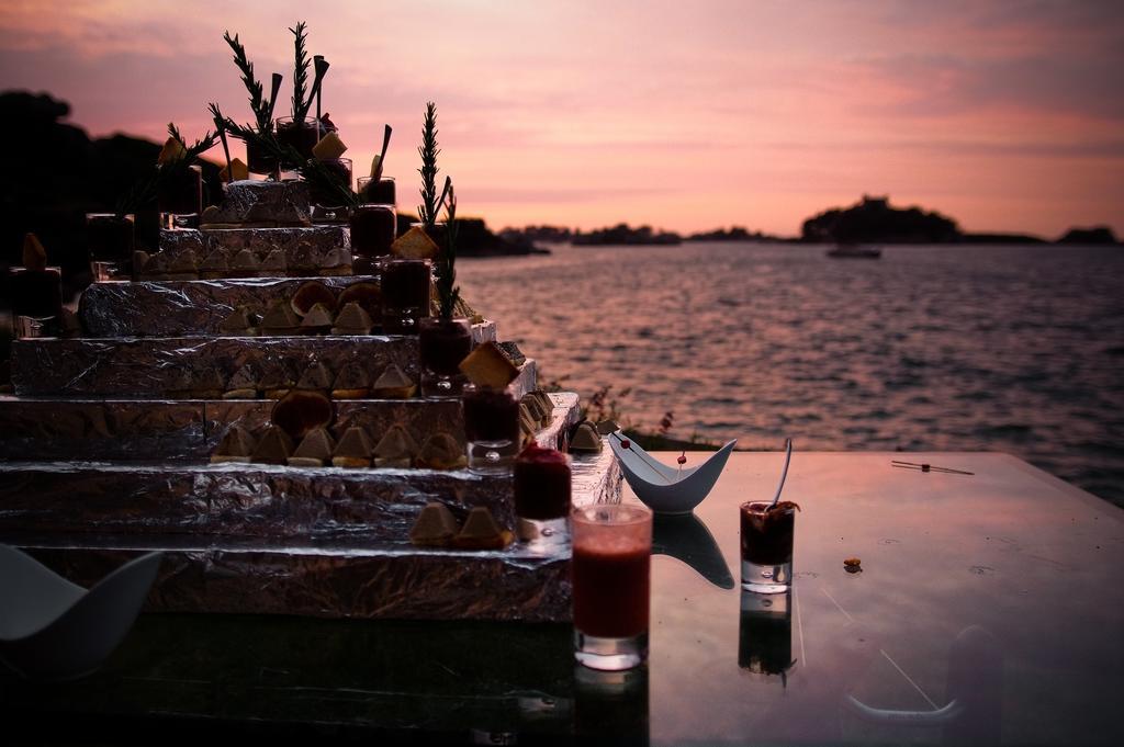 Castel Beau Site Hotel Перос-Гирек Екстериор снимка