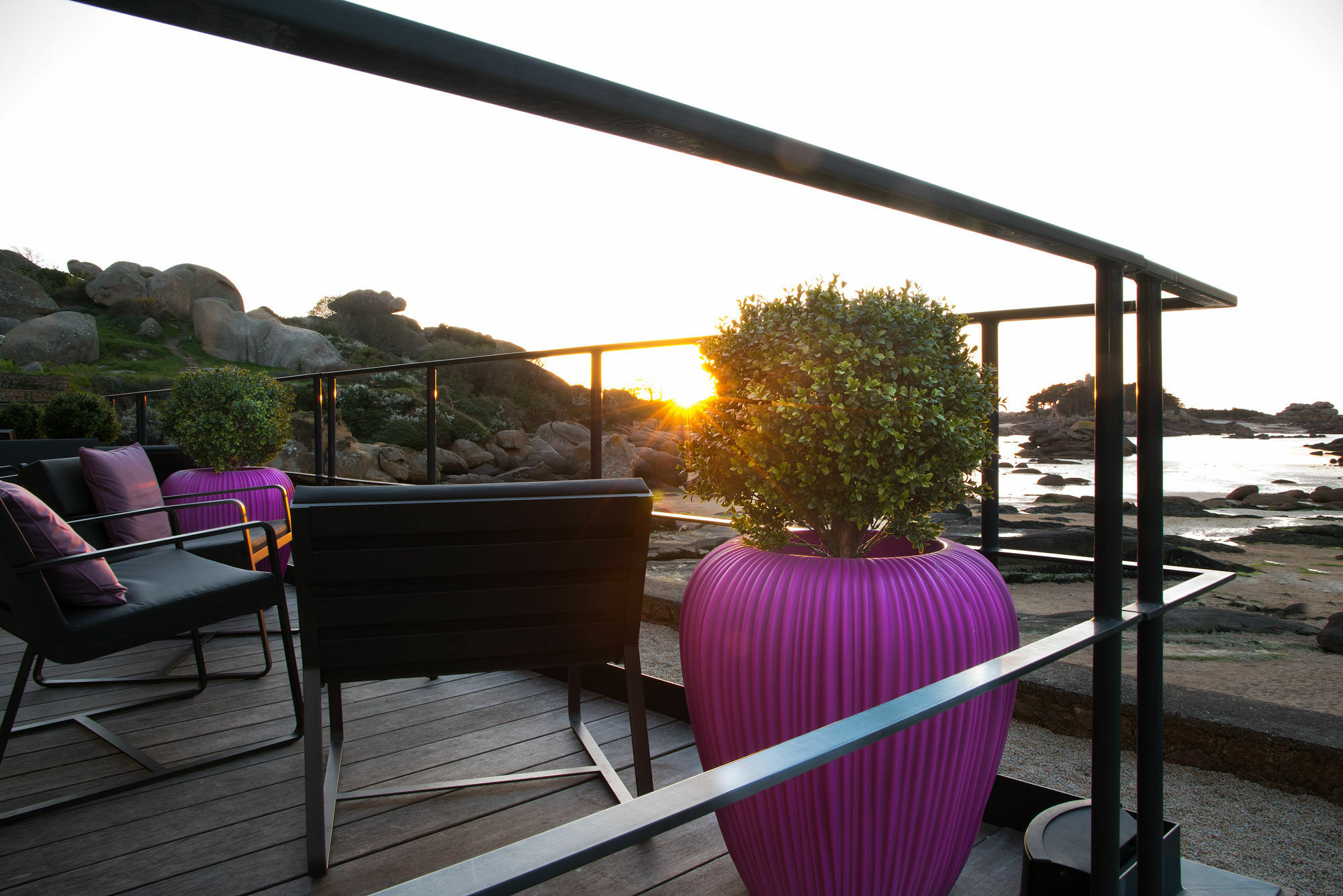 Castel Beau Site Hotel Перос-Гирек Екстериор снимка