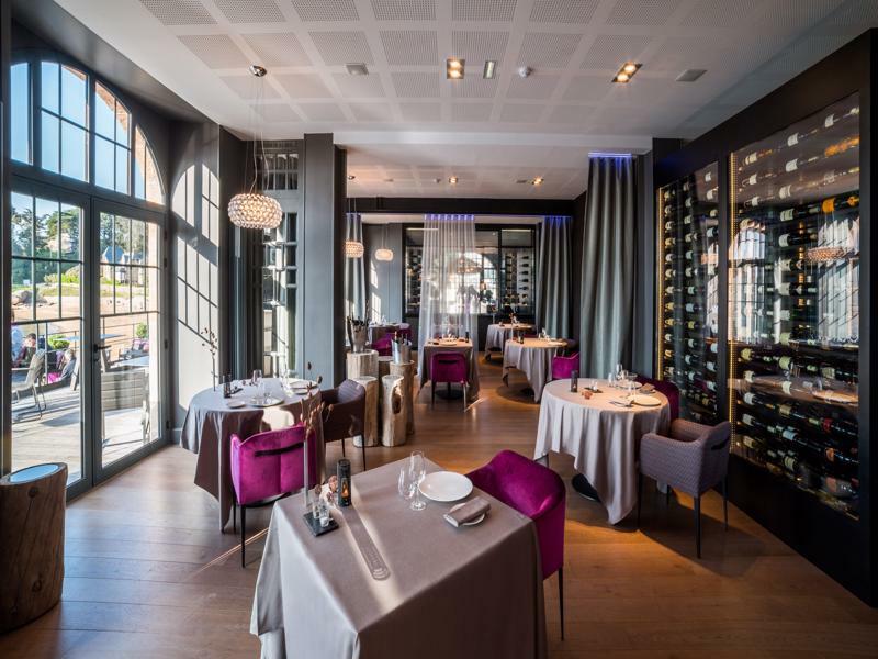 Castel Beau Site Hotel Перос-Гирек Екстериор снимка